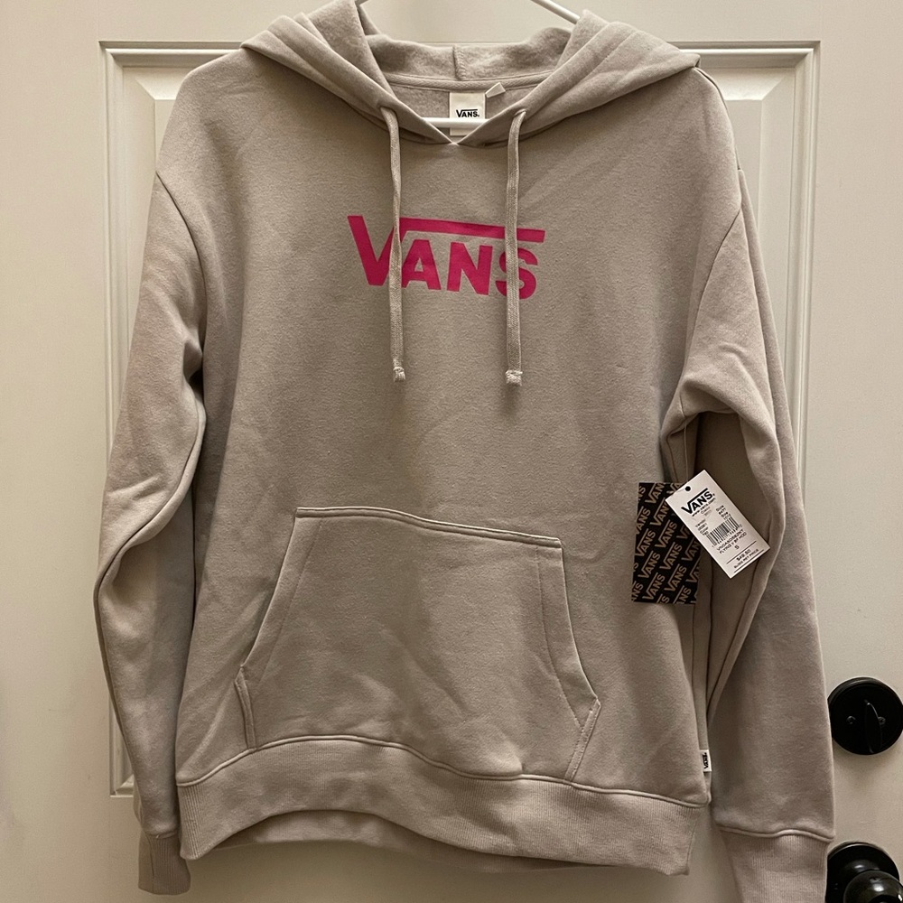 VANS Pullover/Hoodie Size Small. Brand new with tags! 💖